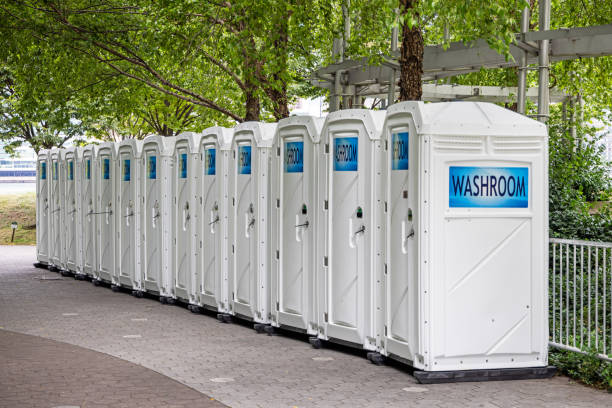Best Portable restroom trailer rental  in River Forest, IL
